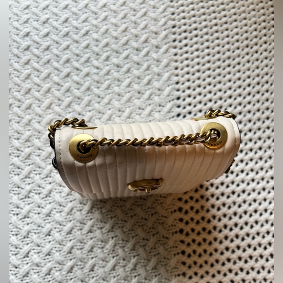 Coach Parker 16 backpack - Picture 4 of 8